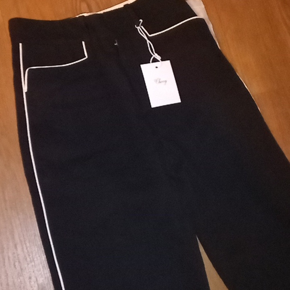 🍒CHERRY WESTERN 🤠 THEME WOMEN CHINO JEANS/PANTS BLACK W/ WHITE TRIM SIZE 28/28